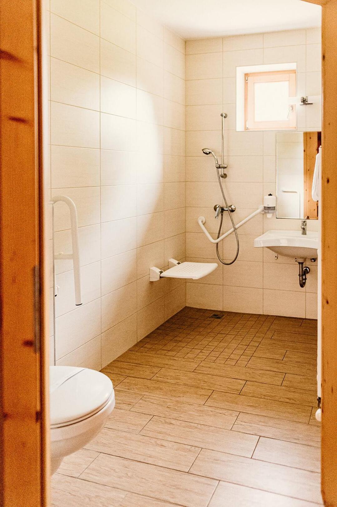 Kakukk Vendeglo Panzio Bed & Breakfast Bánd Eksteriør bilde