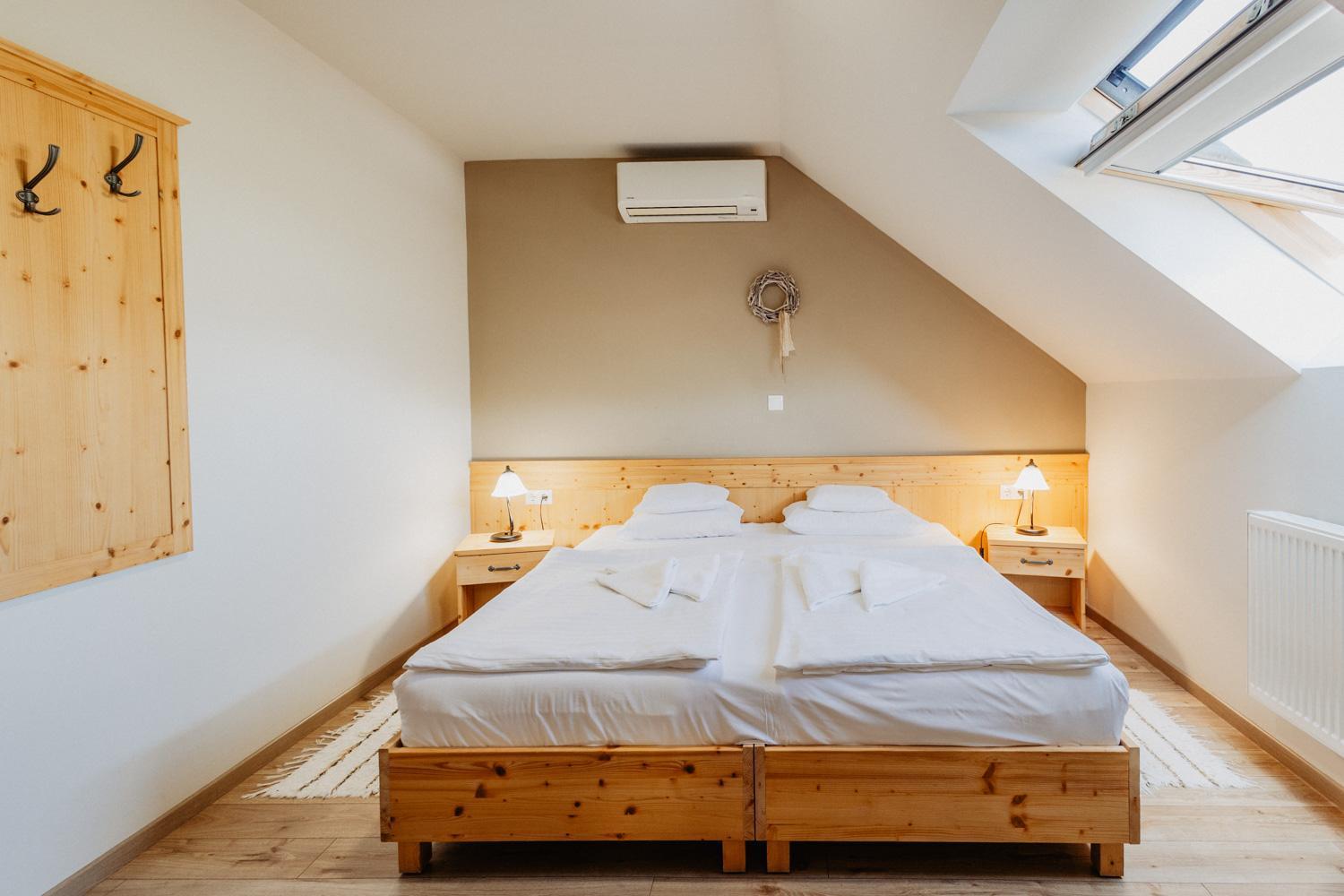 Kakukk Vendeglo Panzio Bed & Breakfast Bánd Eksteriør bilde